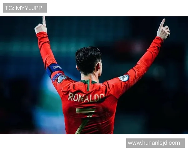 4月28日出生的足球球星盘点:他们的成就与传奇时刻