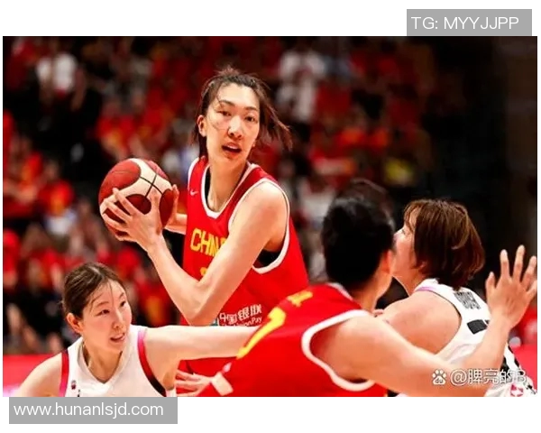 身高优势助力场上表现 踢足球的高个子球星们谁更出色 身高优势助力场上表现 踢足球的高个子球星们谁更出色